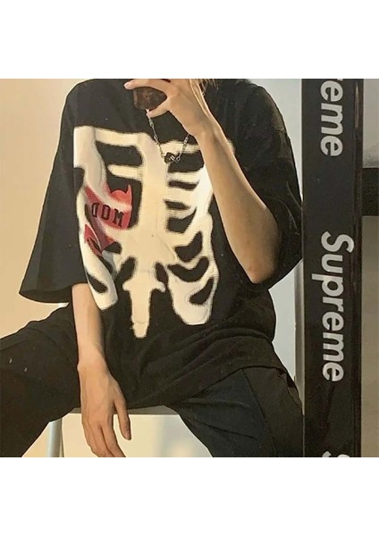 Harajuku Heart In A Skeleton (Unisex) T-Shirt