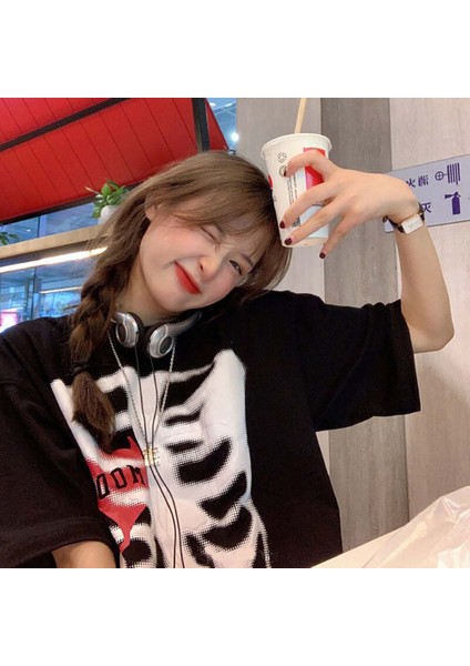 Harajuku Heart In A Skeleton (Unisex) T-Shirt