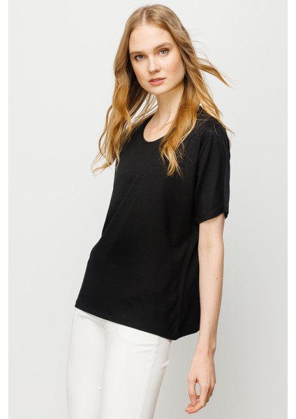 Desen Sıfır Yaka Siyah Kadın T-Shirt 23123786 fırsatları