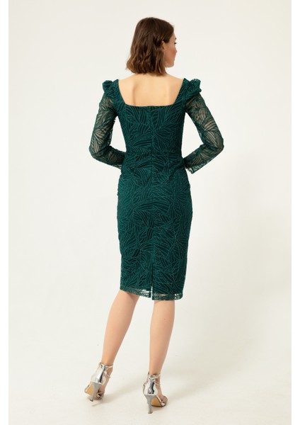 Kadın Zümrüt Yeşili Kare Yaka Simli Midi Abiye Elbise indirimleri