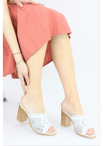 Kadın Hakiki Deri Kalın Topuklu Terlik M24/YT2200