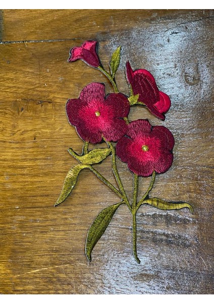 22X14 cm Ütü Ile Yapışan Sedef Renkli Nakış Işlemeliş Çiçekli Aplike Arma Yama Dikiş Hobi