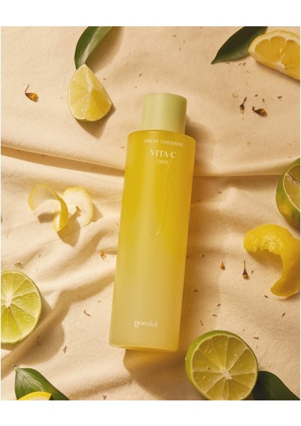 Green Tangerine Vita C Dark Spot Care Toner - Yeşil Mandalina Özlü Aydınlatıcı & Leke Karşıtı Tonik