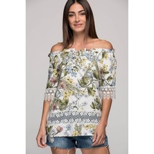 Miss Lusi 7300798 Viskon Desenli Kolu Eteği Güpürlü Bluz Ekru Çıçek Desen
