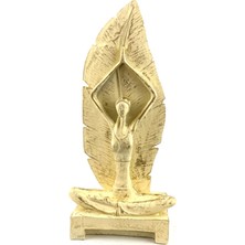 By Ari Yoga Yapan Kız Biblo