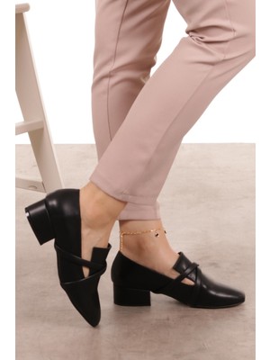 Mio Gusto Doris Siyah Çapraz Bantlı Topuklu Ayakkabı