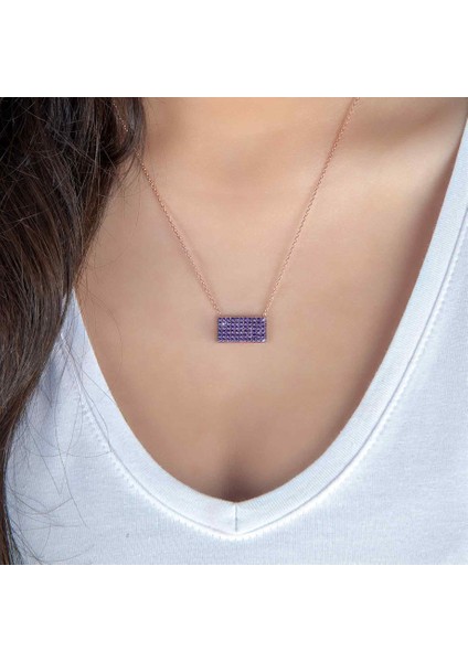 Küçük Boy Dikdörtgen Tasarım Gümüş Kadın Kolye fiyatları