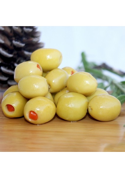 Biber Dolgulu Yeşil Zeytin 2 kg