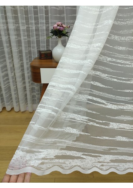 Enine Çizgili Etek Ucu Desenli Tül Perde 550 x 260 Normal Pile 1/2.5