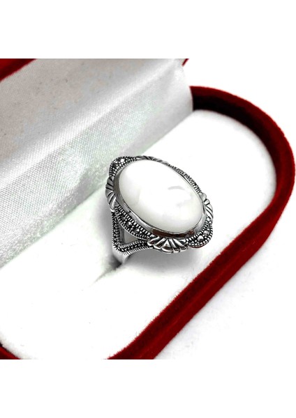 Sedef ve Markazit Taşlı 925 Ayar Gümüş Kadın Yüzük