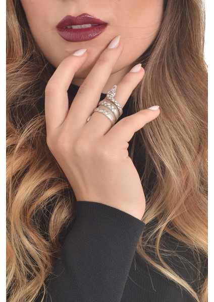 Kadın Antik Gümüş Kaplama Dolama Yılan Yüzük