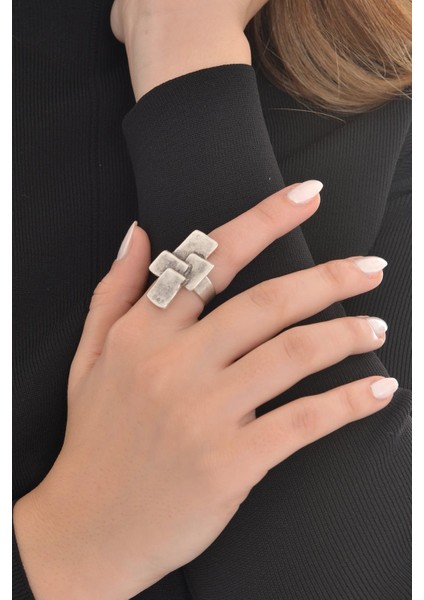 Kadın Antik Gümüş Kaplama Yüzük