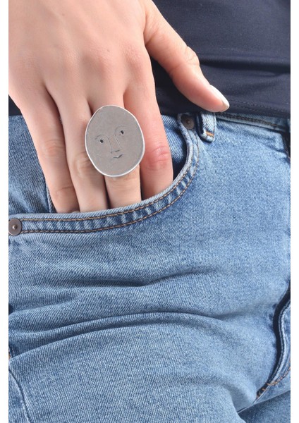 Kadın Antik Gümüş Kaplama Emoji Yüzük