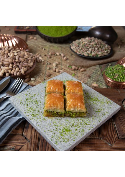 Imam Çağdaş Özel Kuru Kare Baklava 2 kg Paket