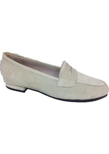 Buz Beyaz Süet Loafer Babet