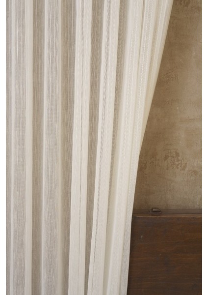 Ince Çizgili Şantuklu Tül Krem 1-2,5 Orta Sık Pile 400 x 260 cm