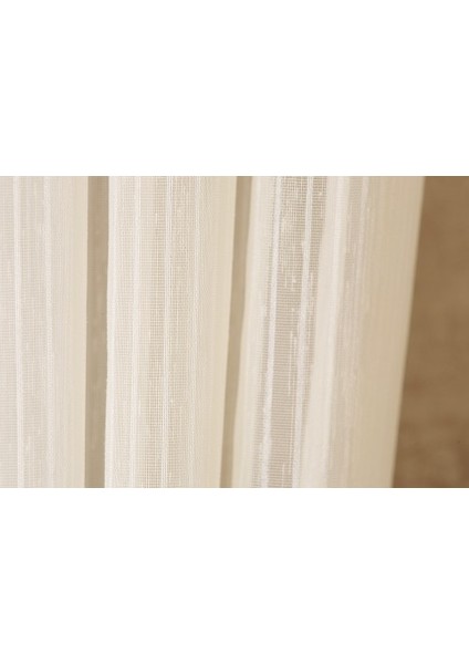 Ince Çizgili Şantuklu Tül Krem 1-2,5 Orta Sık Pile 400 x 260 cm