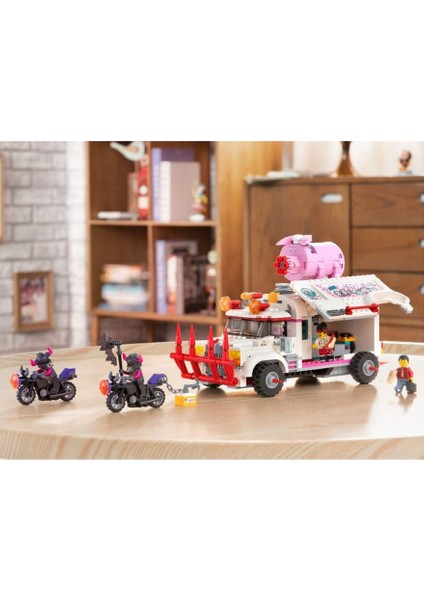 Monkie Kid 80009 Pigsy’nin Yiyecek Kamyonu