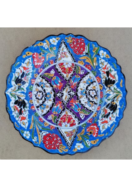 El İşi Karışık Desenli Mavi Renkli 30 cm Çini Tabak
