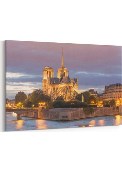 Notre Dame Katedrali Tablosu