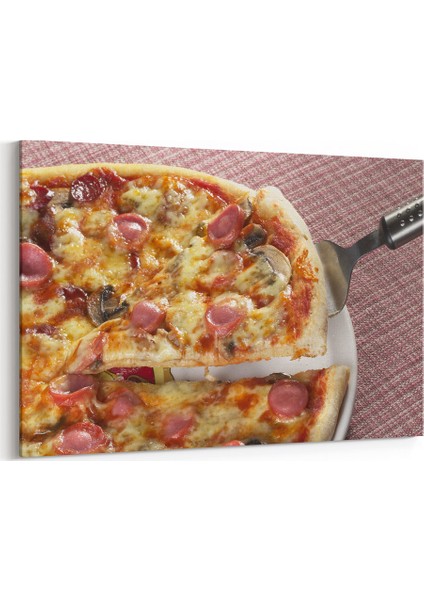 Mantarlı Pizza Tablosu