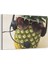 Kulaklıklı Gözlüklü Ananas Tablosu 1