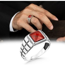 Argento Silver 925 Ayar Gümüş Erkek Yüzük Faset Kesimli Kırmızı Zirkon Taşlı