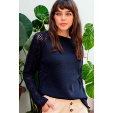 New Laviva Kadın Lacivert Uzun Kol Detaylı Yumuşak Dokulu Triko Düz Kesim Standart Boy Kazak