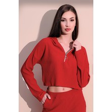 New Laviva Kadın Kırmızı Uzun Kol Fermuarlı Kapüşonlu Kendinden Desenli Crop Sweatshirt Bluz