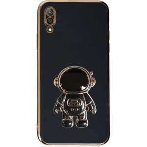Samsung Galaxy A10 Kılıf Kamera Korumalı Astronot Desenli Standlı Silikon Siyah