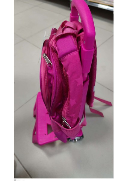 Winxclub Ilkokul Tekerlekli Sırt Çantası 10700