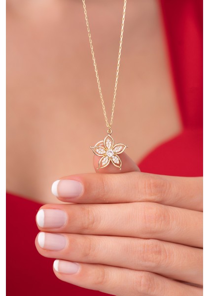 925 Ayar Gümüş Zincirli Lilyum Çiçeği Zarif Kadın Kolye