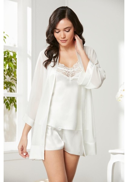 3'lü Saten Dantelli Şort ve Şifon Dantelli Sabahlık Takımı 2475 fiyatları