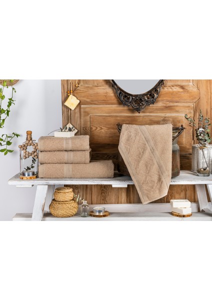 Meyn COLLECTION50 x 90 + 70 x 140 4'lü Nakışlı Otantik Desenli Havlu Seti