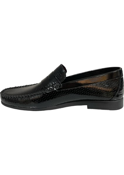 Pierre Cardin 2599 Loafer