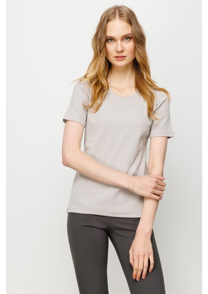 Kadın Sıfır Yaka Kısa Kol Pamuk Kaşkorse T-Shirt Taş indirimleri