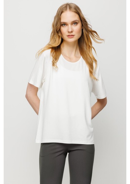 Kadın Sıfır Yaka Basic Penye T-Shirt Kemik