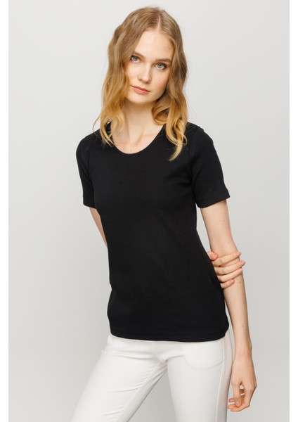 Kadın Sıfır Yaka Kısa Kol Pamuk Kaşkorse T-Shirt Siyah fırsatları