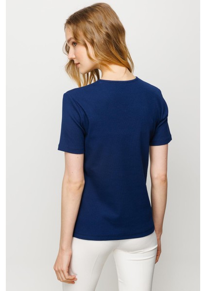 Kadın V Yaka Kaşkorse Pamuk T-Shirt Lacivert fırsatları
