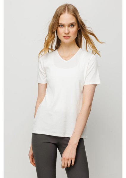 Kadın V Yaka Kaşkorse Pamuk T-Shirt Beyaz fırsatları