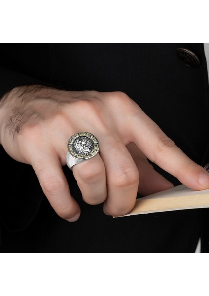 Aslan Figürlü Sarı Sitrin Baget Taşlı 925 Ayar Gümüş Yüzük