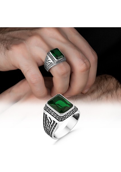 Oktegon Kesim Yeşil Zirkon Taşlı 925 Ayar Gümüş Yüzük modelleri