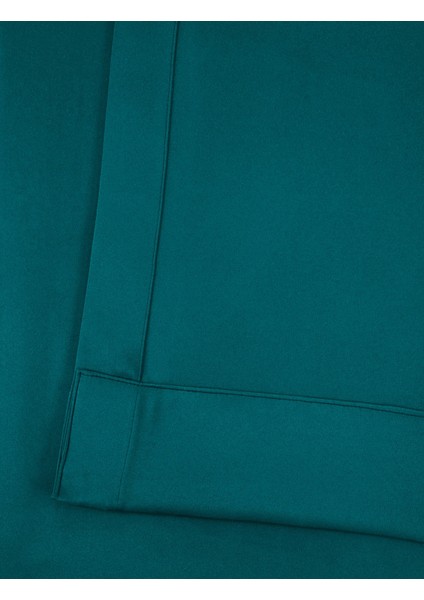 Taç Petrol Mavisi Karartma Blackout Fon Perde, 1/2 Seyrek Pile, Tek Kanat, 50 x 240 cm