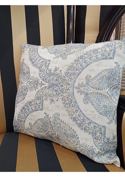 Damask Desenli Kırlent Kılıfı 42X42 - 2 Adet