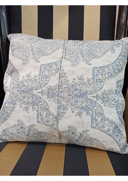 Damask Desenli Kırlent Kılıfı 42X42 - 2 Adet