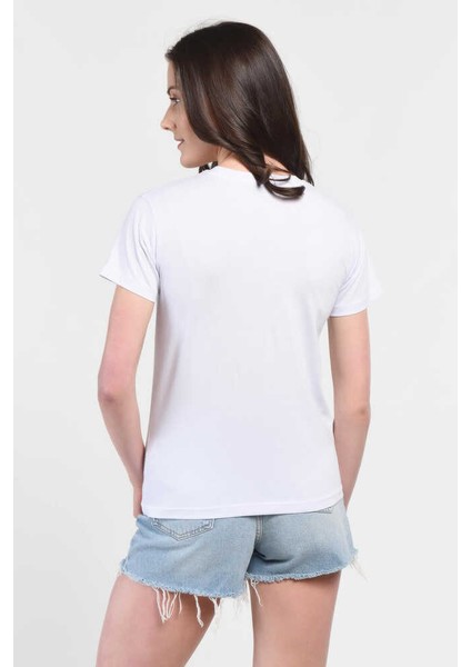 Angela Beyaz Bisiklet Yaka Nakışlı Kadın Tshirt
