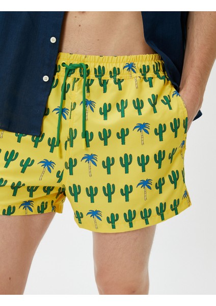 Deniz Şortu Kaktüs Temalı Baskılı Beli Bağcıklı Cepli indirimleri