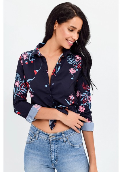 Kadın Klasik Gömlek fırsatları