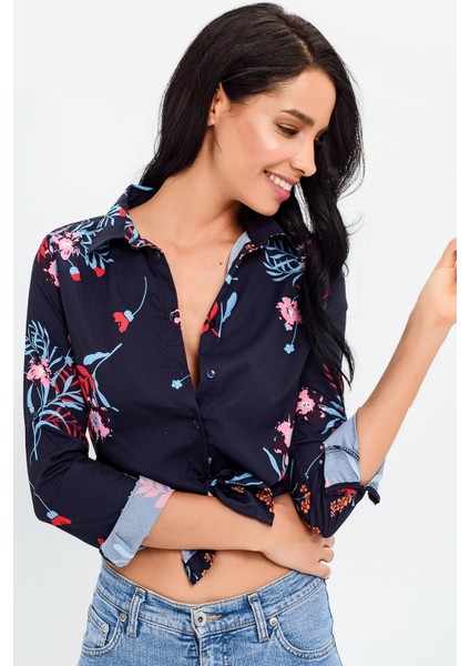 Kadın Klasik Gömlek indirimleri