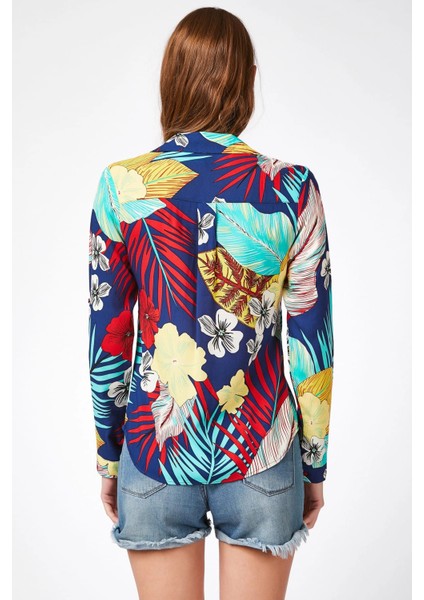 Kadın Klasik Yaka Uzun Kol Regular Kesim Gömlek fiyatları